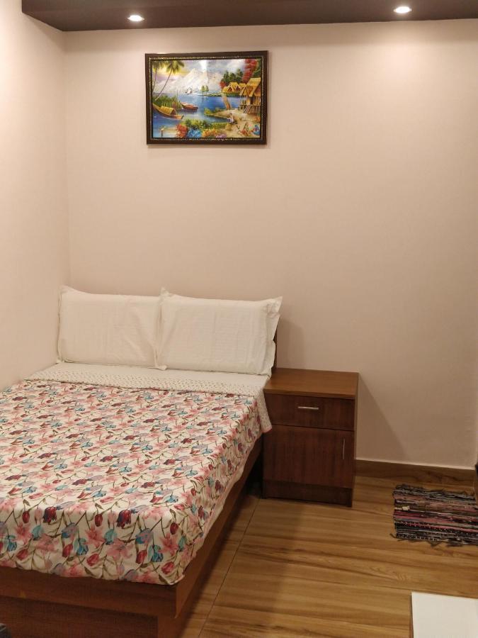 Majestic Inn Тривандрум Экстерьер фото