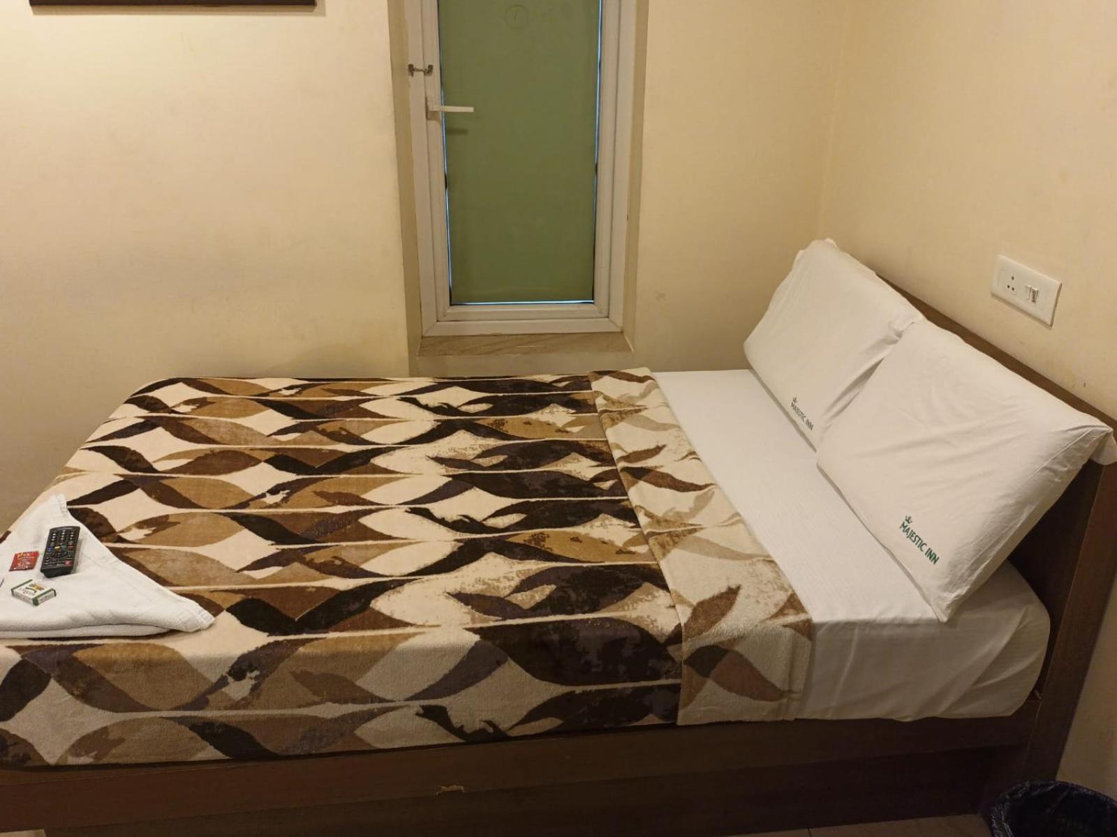 Majestic Inn Тривандрум Экстерьер фото